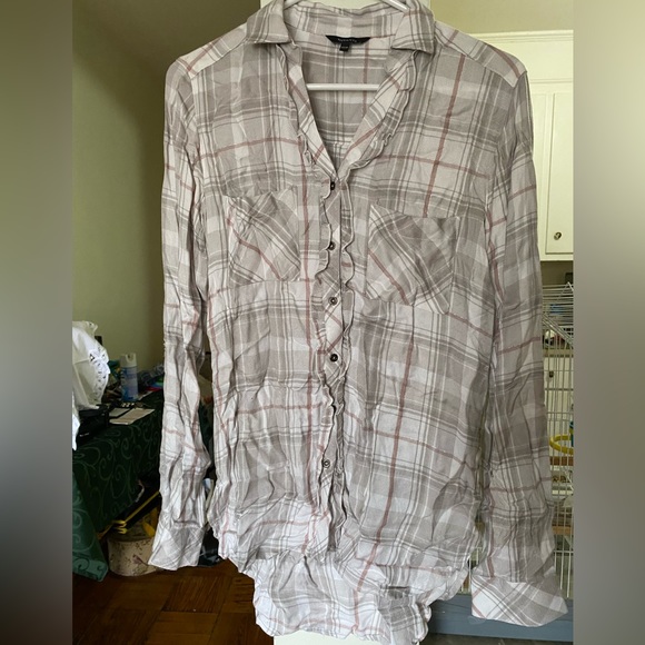 RW & CO Button Down Top - Picture 1 of 3